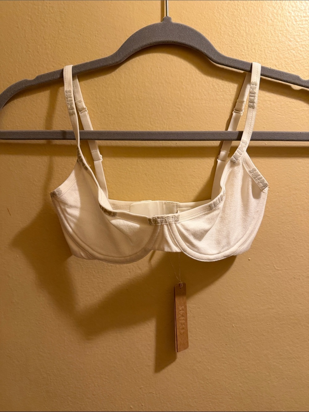 SKIMS Cream Underwire Bra marble